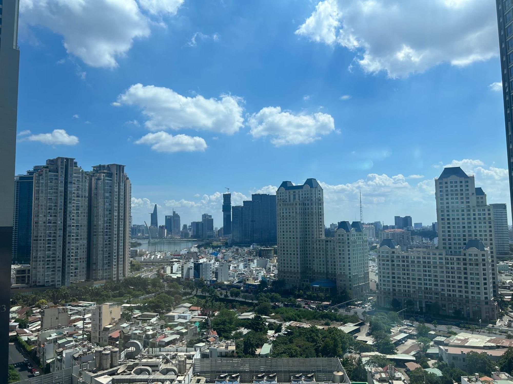 Luxhomes Saigon - Vinhomes Central Park Ho Şi Min Exterior foto