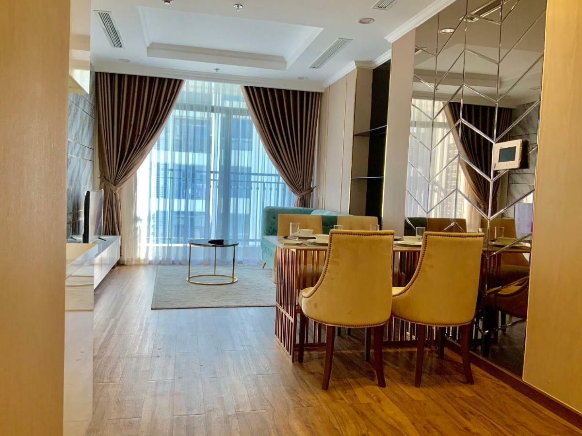 Luxhomes Saigon - Vinhomes Central Park Ho Şi Min Exterior foto
